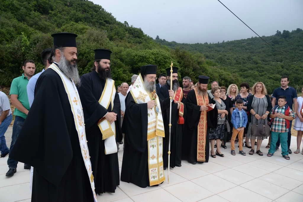 Τό μαρτύριο τοῦ Ἐθνομάρτυρος Γρηγορίου Δέρκων ἐμπνέει τούς Ἓλληνες Κληρικούς καί Λαϊκούς διαχρονικά